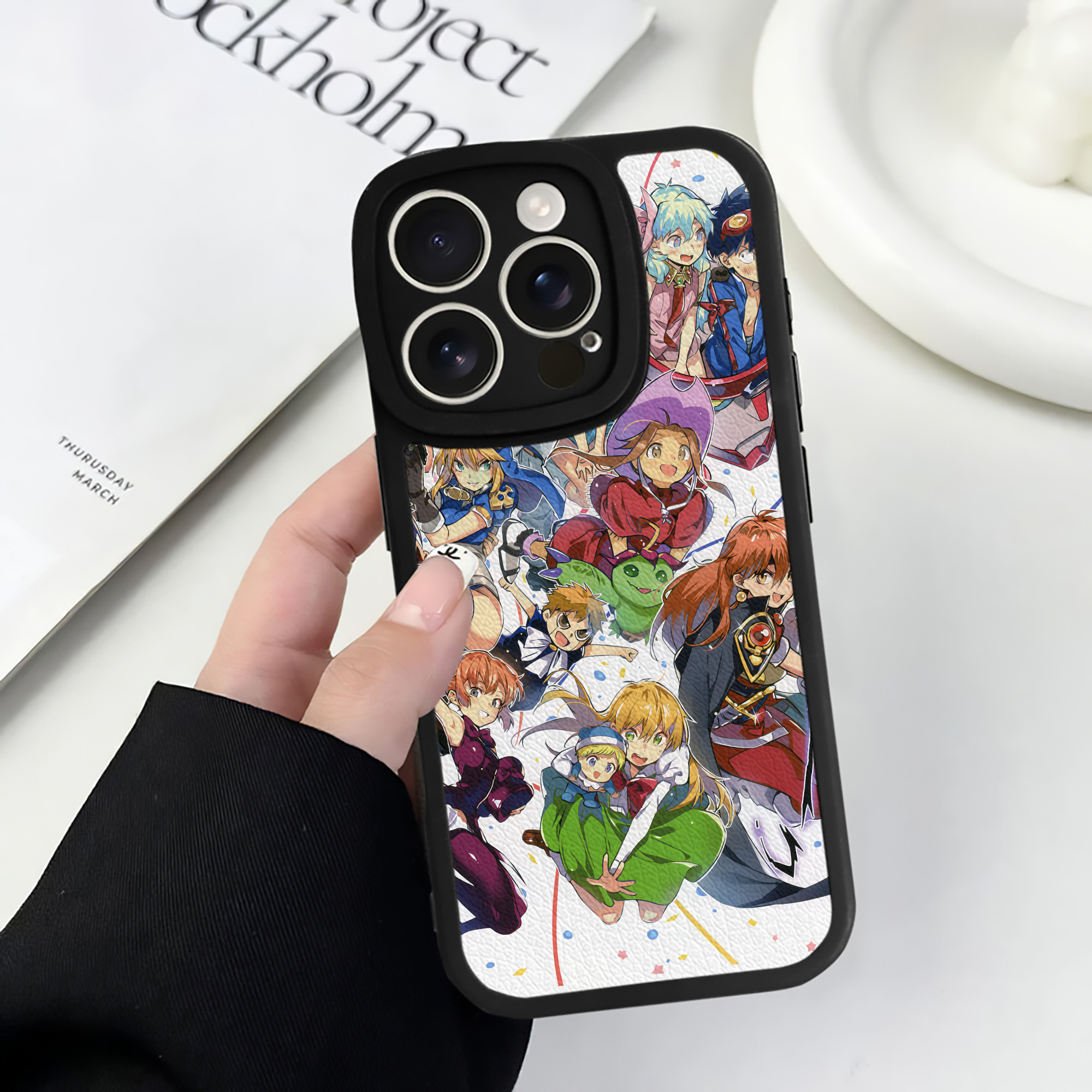 （画像用） Digimon デジタルモンスター/デジモン 【iPhone 16シリーズ対応】シリコンスマホケース（レザー調） 材質：シリコン